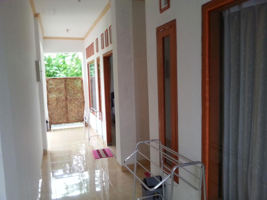 Krisna Homestay Kuta  Δωμάτιο φωτογραφία